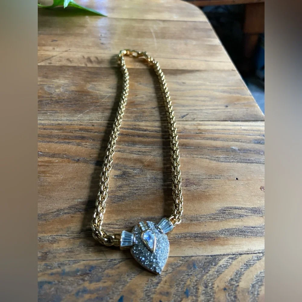 Nina Ricci - Picture 3 of 5